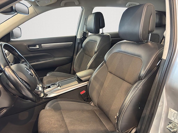 Renault Koleos 9 of 13