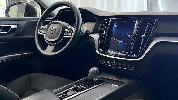 Volvo V60 Cross Country 20 of 20