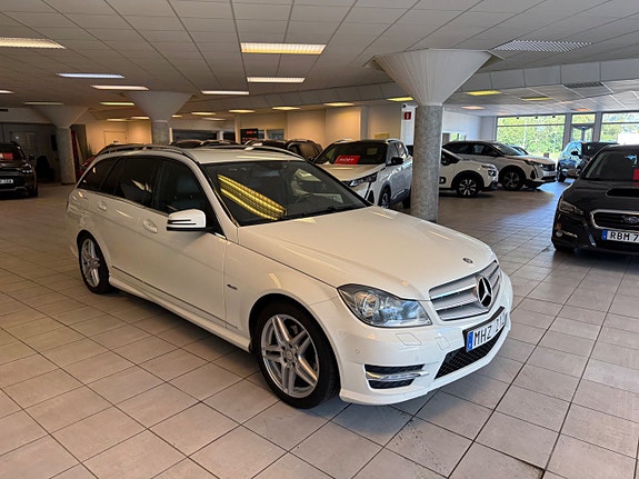 Mercedes-Benz C220 4 of 15