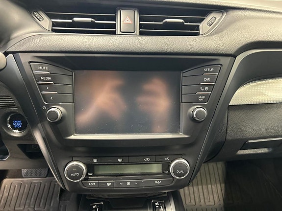 Toyota Avensis 17 of 19