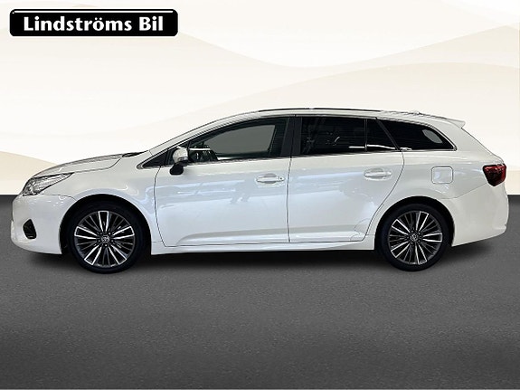 Toyota Avensis 6 of 19