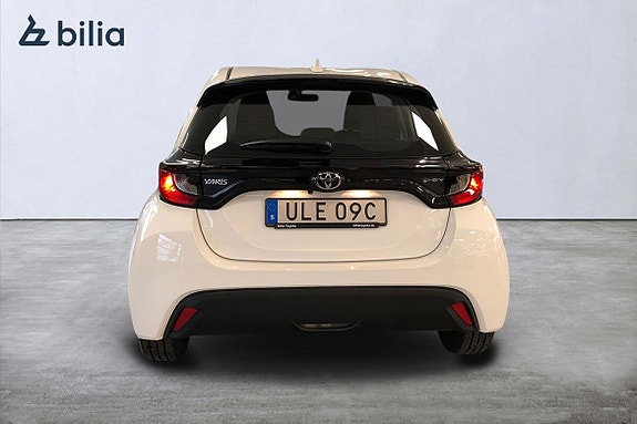 Toyota Yaris 5 of 21