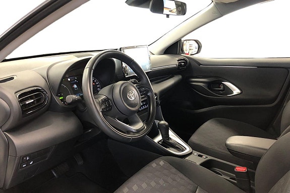 Toyota Yaris 14 of 21