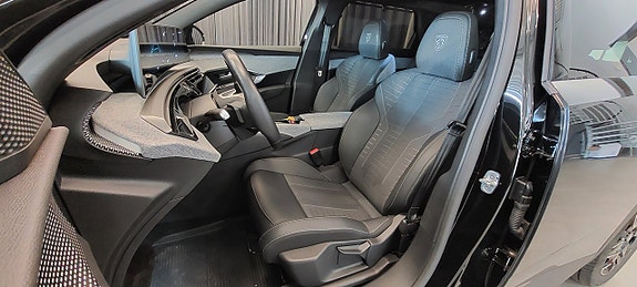 Peugeot 5008 7 of 30