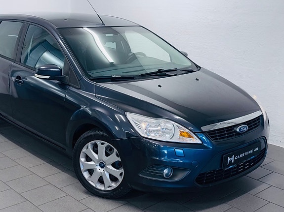 Ford Focus 2 of 16