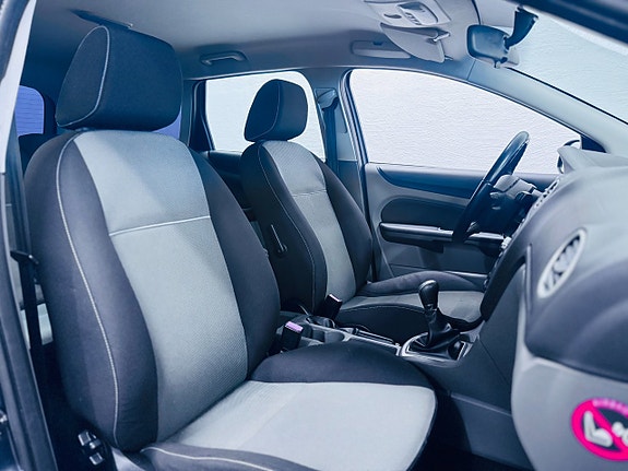 Ford Focus 6 of 16