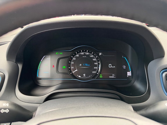 Hyundai IONIQ 25 of 29