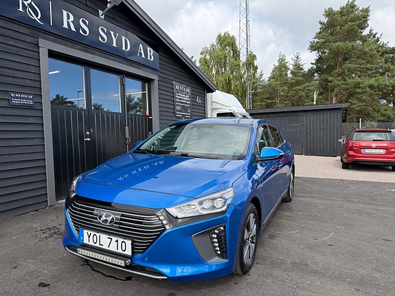 Hyundai IONIQ 4 of 29