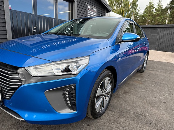 Hyundai IONIQ 14 of 29