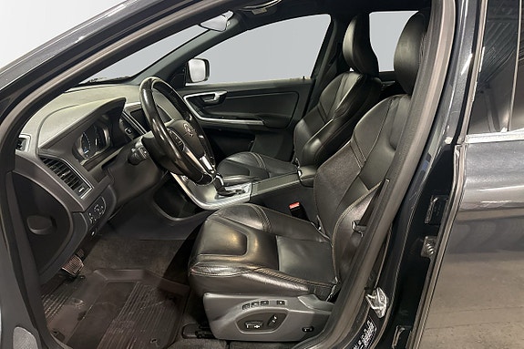 Volvo XC60 5 of 6