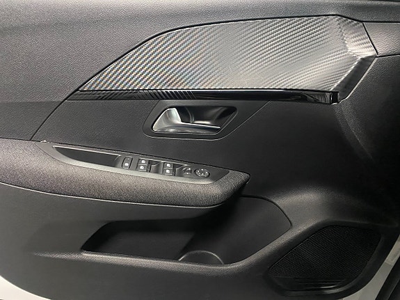Peugeot 208 18 of 18
