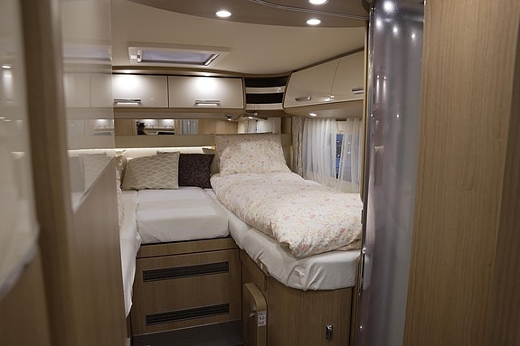 Mercedes-Benz Sprinter Carthago C-Tourer T 149 LE 170hk 9G-Tronic | Långbäddar 19 of 26