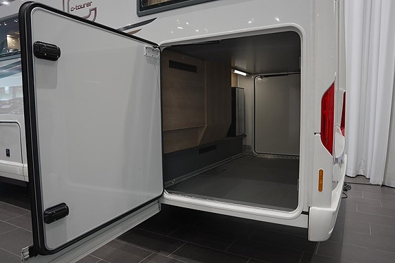 Mercedes-Benz Sprinter Carthago C-Tourer T 149 LE 170hk 9G-Tronic | Långbäddar 4 of 26