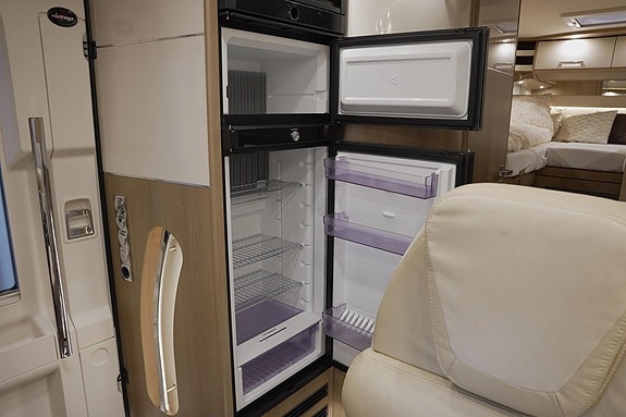 Mercedes-Benz Sprinter Carthago C-Tourer T 149 LE 170hk 9G-Tronic | Långbäddar 13 of 26