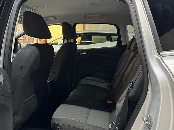 Ford C-Max 16 of 16