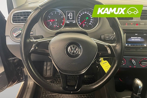 Volkswagen Polo 13 of 18