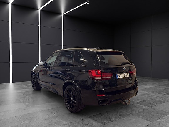 BMW X5 4 of 30