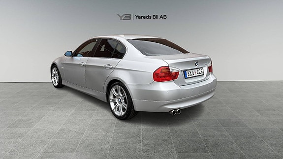 BMW 325i 5 of 11