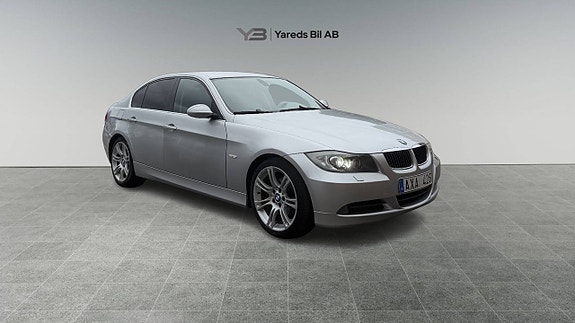 BMW 325i 2 of 11