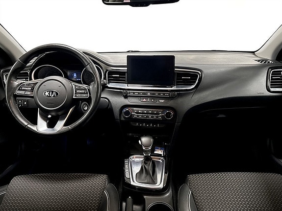 Kia Ceed 6 of 17