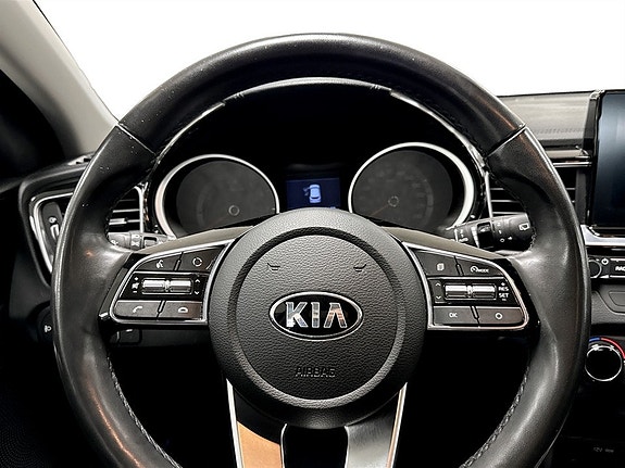 Kia Ceed 7 of 17