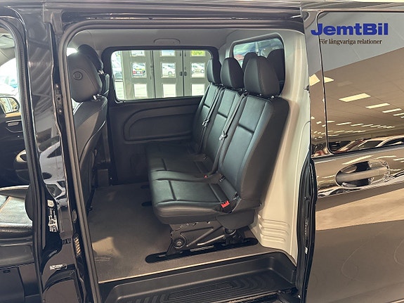 Mercedes-Benz Vito 119 9 of 14