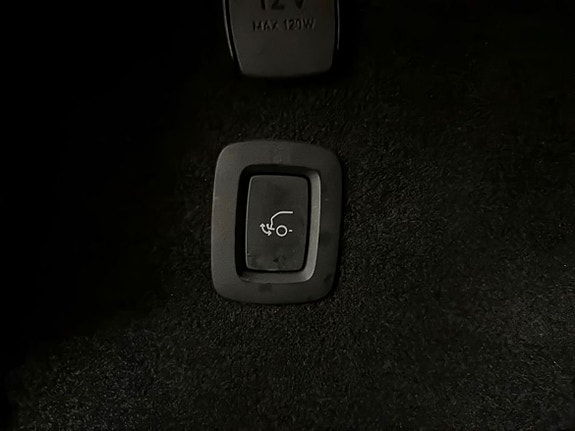 Volvo EX30 25 of 28