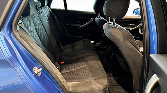 BMW 320d 5 of 9