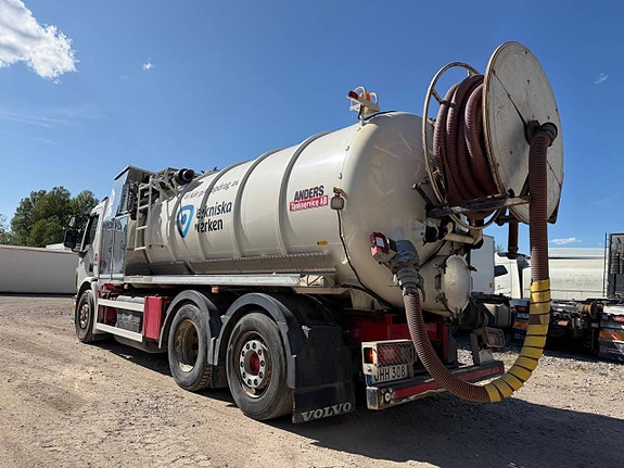 Volvo FE Slamsugningsbil / Spolbil Metangas 2 of 12