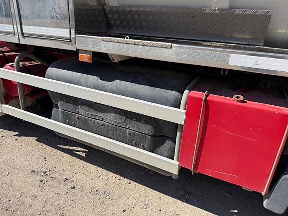 Volvo FE Slamsugningsbil / Spolbil Metangas 7 of 12