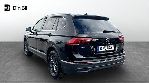 Volkswagen Tiguan Allspace 3 of 19