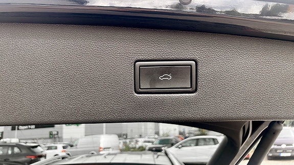 Volkswagen Tiguan Allspace 19 of 19
