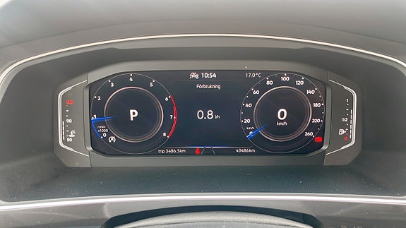Volkswagen Tiguan Allspace 17 of 19