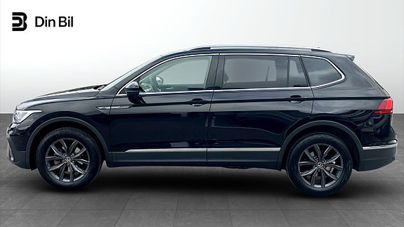 Volkswagen Tiguan Allspace 2 of 19