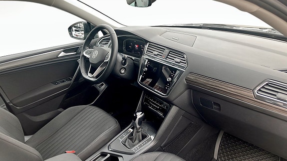 Volkswagen Tiguan Allspace 11 of 19
