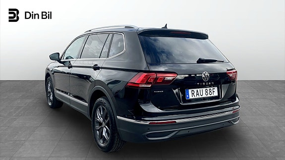 Volkswagen Tiguan Allspace 3 of 19