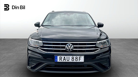 Volkswagen Tiguan Allspace 4 of 19