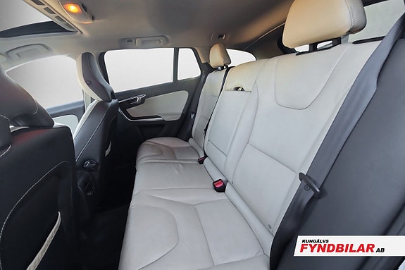 Volvo V60 4 of 6