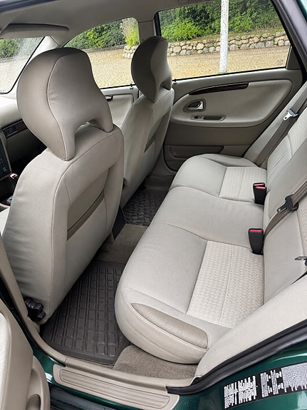 Volvo V40 5 of 6