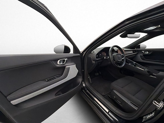 Polestar 2 9 of 30