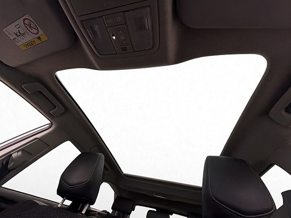 Toyota Auris 10 of 28