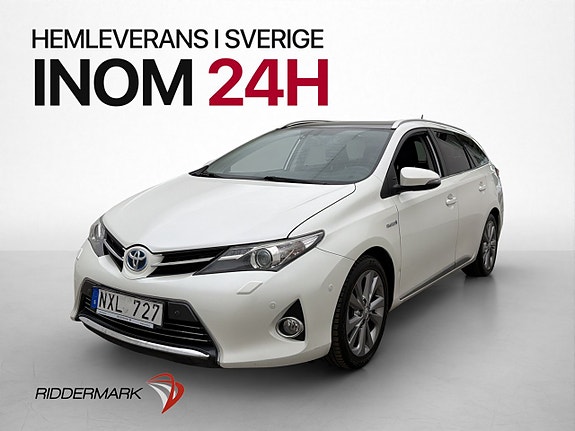 Toyota Auris 3 of 28