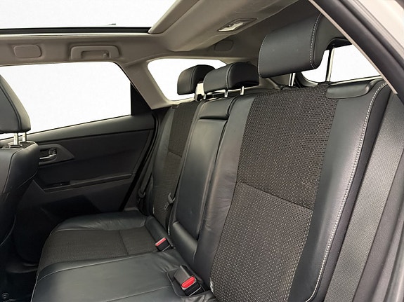 Toyota Auris 14 of 28