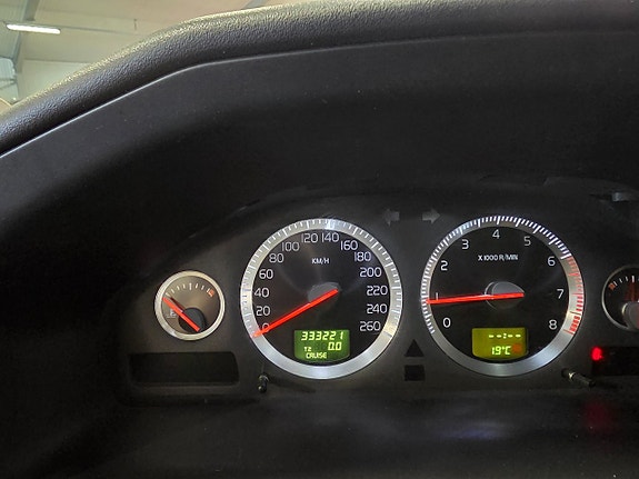 Volvo V70 9 of 9