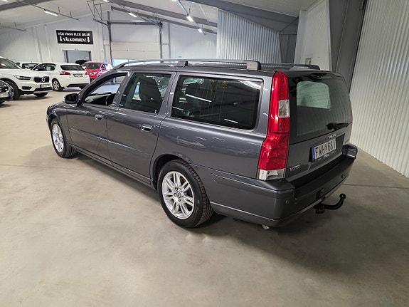 Volvo V70 5 of 9
