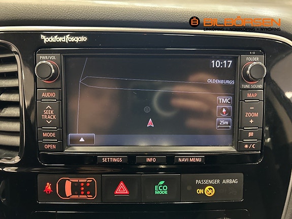 Mitsubishi Outlander 19 of 19
