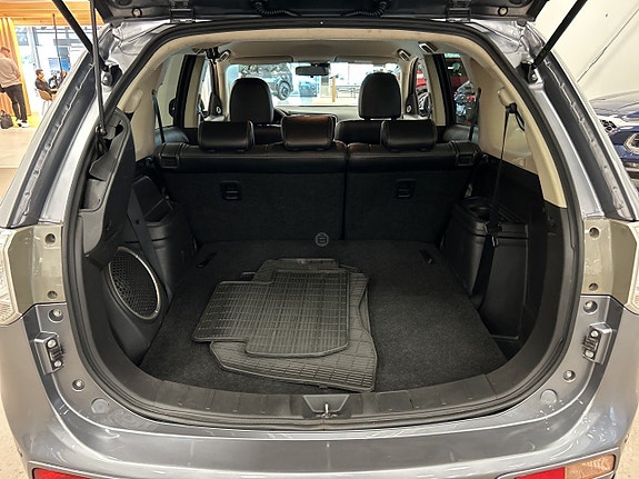 Mitsubishi Outlander 7 of 19