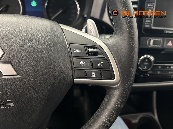 Mitsubishi Outlander 14 of 19
