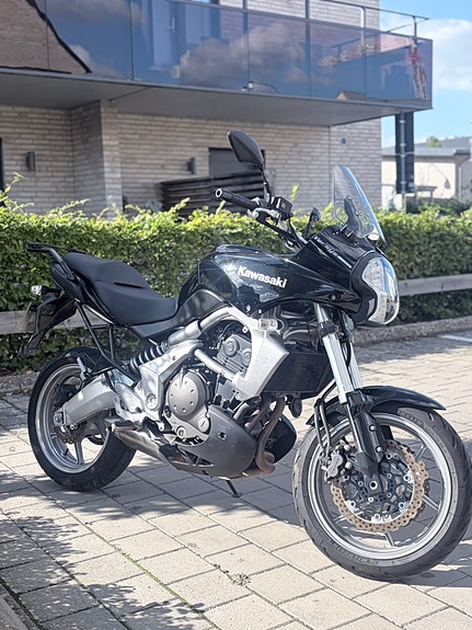 Kawasaki Versys 650 utmärkt skick! 4 of 13