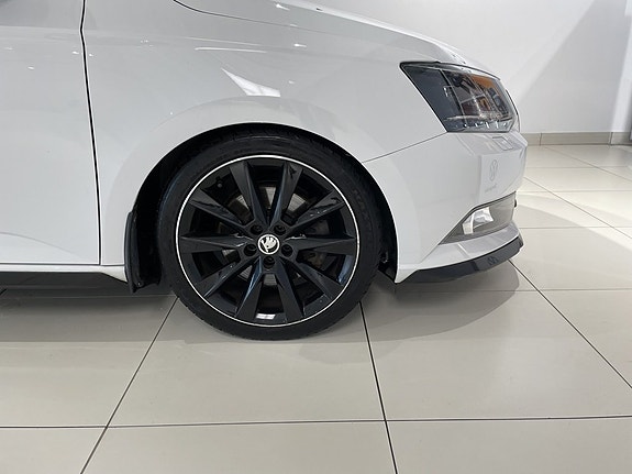 Skoda Fabia 6 of 28